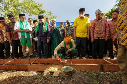 Musa Rajekshah Sumbang Rp100 Juta untuk Pembangunan RumahTahfiz*Harapkan Batubara Makin Banyak Rumah Tahfiz